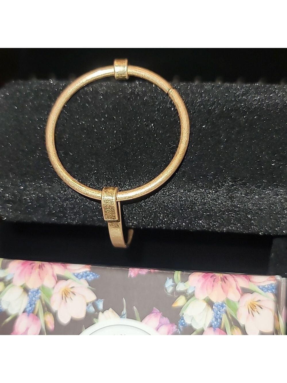 Nwt designer Plunder gold jersey bracelet